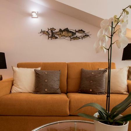Apartamentos Rosa Do Bairro Alto Lizbona Zewnętrze zdjęcie