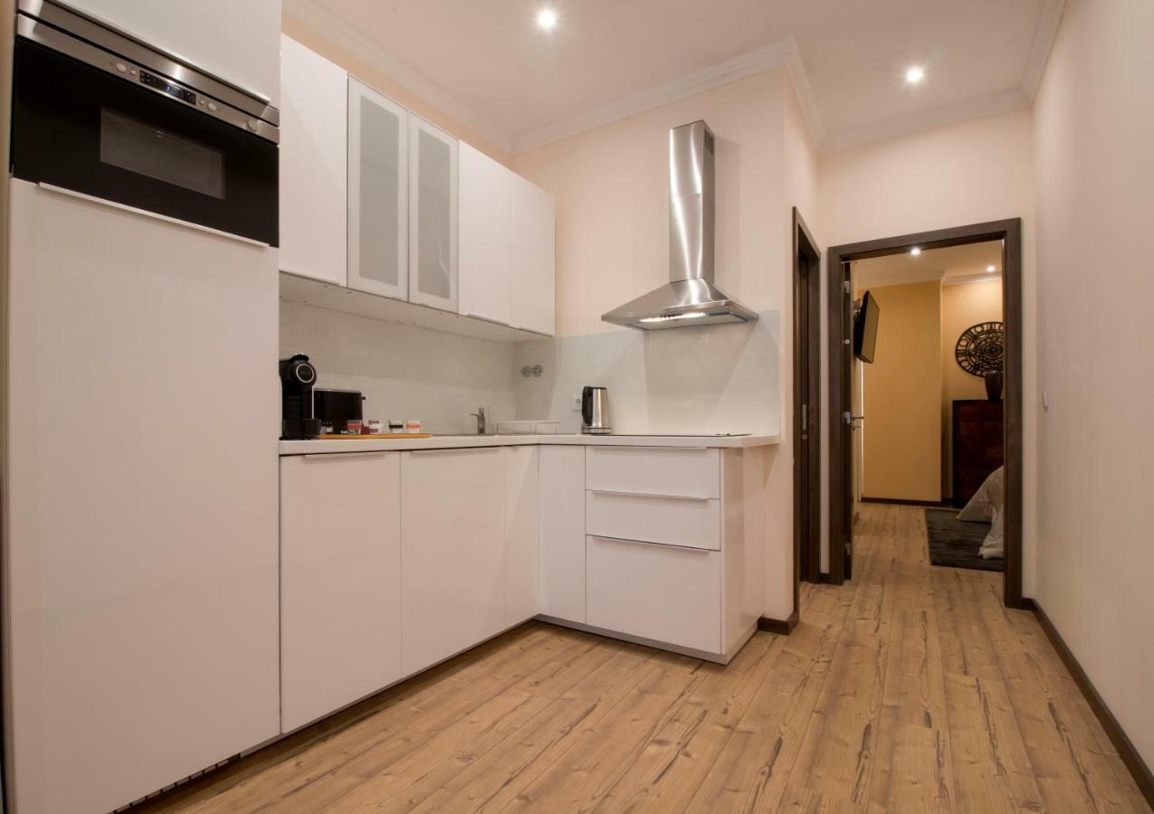 Apartamentos Rosa Do Bairro Alto Lizbona Zewnętrze zdjęcie