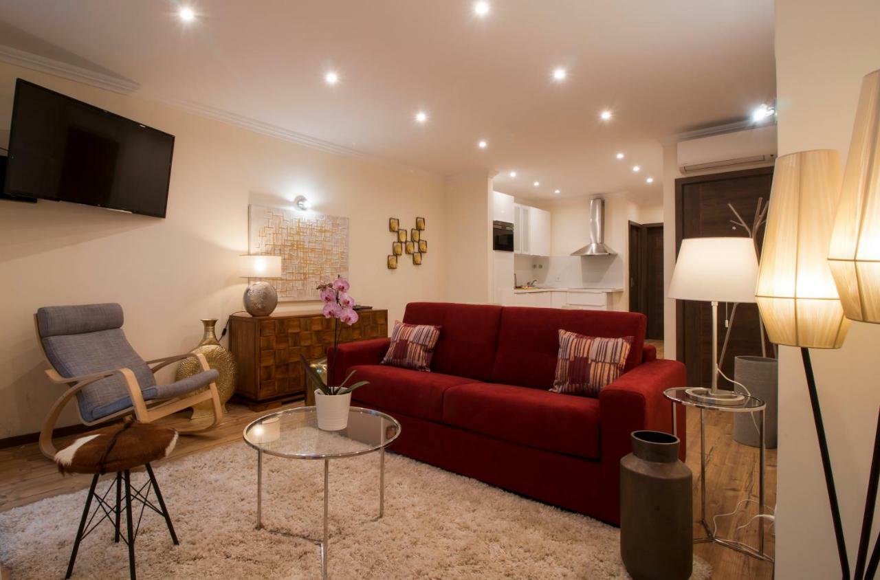 Apartamentos Rosa Do Bairro Alto Lizbona Zewnętrze zdjęcie